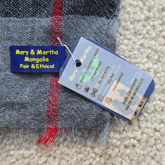 NWT Cashmere Plaid Lightweight Scarf FAIR TRADE Mary & Martha - Picture 4 of 11